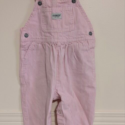 salopette rose Oshkosh 😍 12 mois