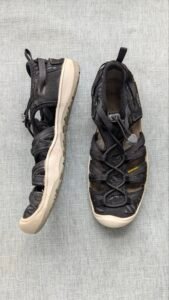 sandales KEEN washable, noires, gr 4