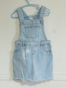Jupe-salopette en jeans Old Navy gr 4 ans