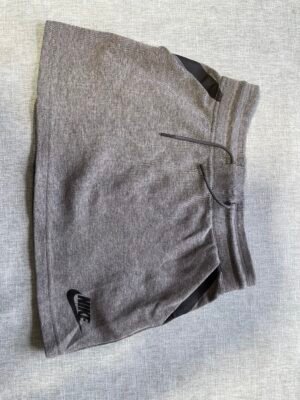 Jupe grise Nike gr M