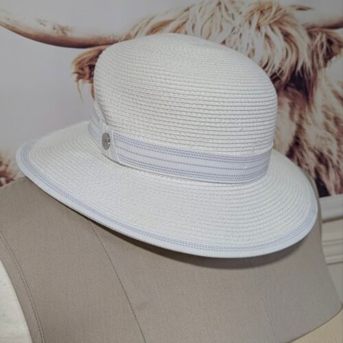 Chapeau d' été blanc n°vo, gr  o/s