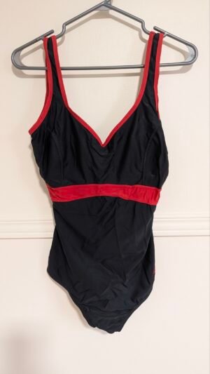 Maillot noir et rouge ROOTS gr 12
