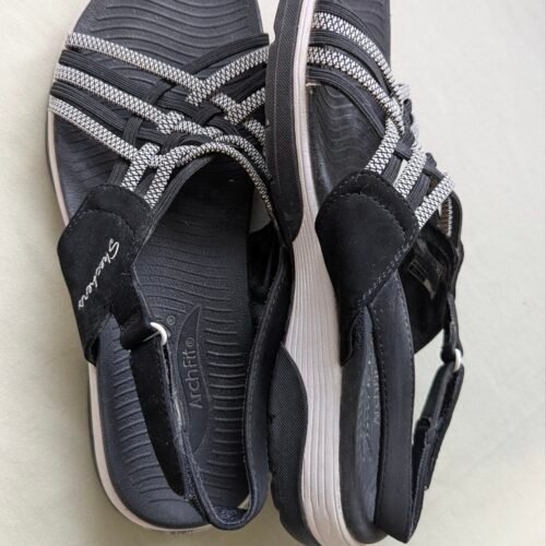 sandales Skechers ArchFit gr 7