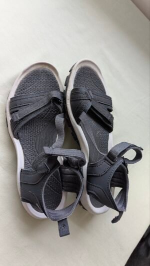 sandales Quechua, semble grandeur 8