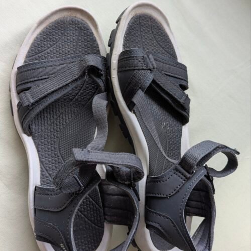 sandales Quechua, semble grandeur 8