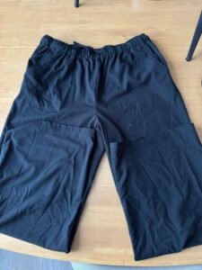 Pantalon droit style chic noir Gr.L